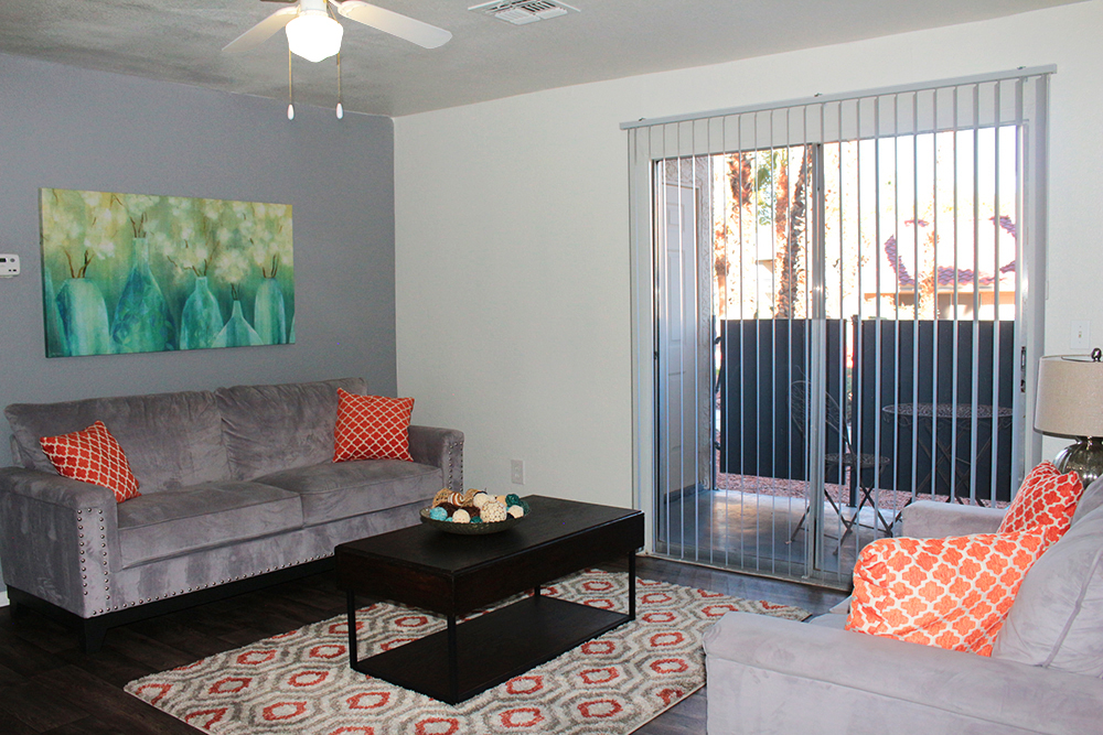 Take a tour today and see the luxurious interiors for yourself at the Silver Palms Apartments.
